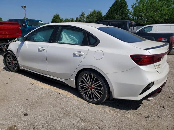 2022 KIA FORTE GT