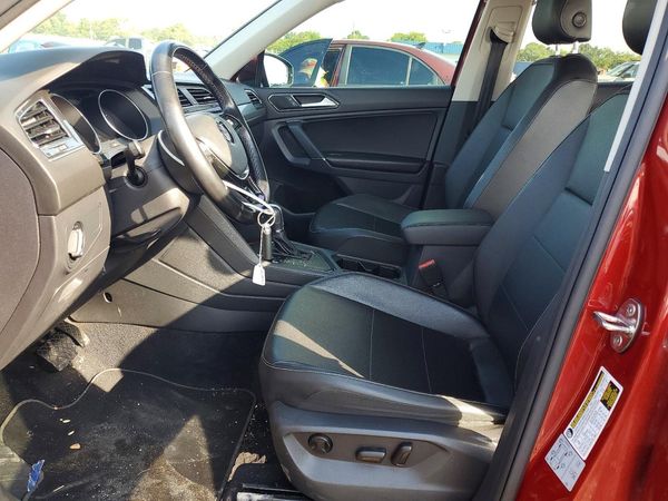 2018 VOLKSWAGEN TIGUAN SE, SEL