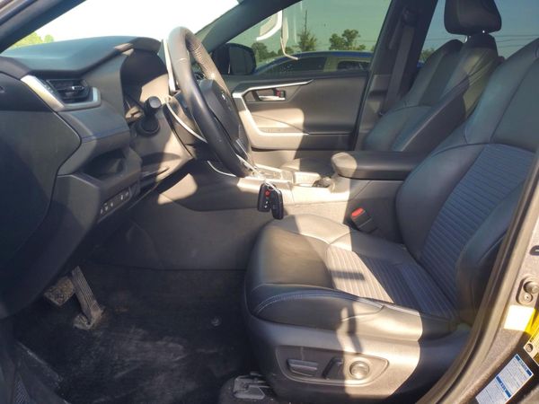 2021 TOYOTA RAV4 XSE HV
