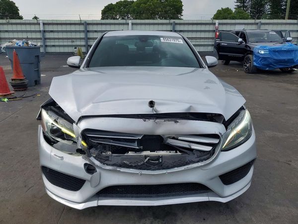2016 MERCEDES-BENZ C