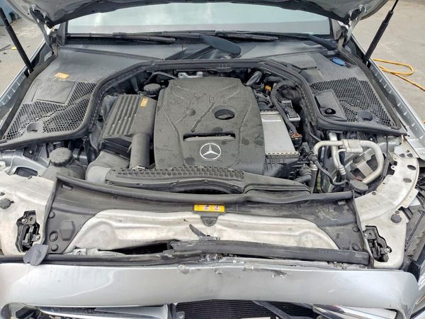 2016 MERCEDES-BENZ C