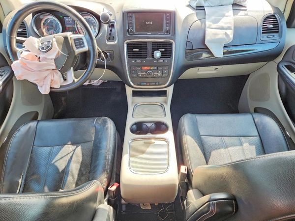 2017 DODGE GRAND CARAVAN Crew