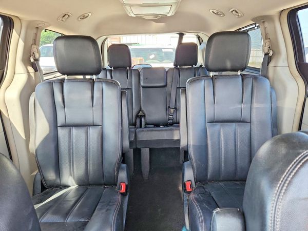2017 DODGE GRAND CARAVAN Crew
