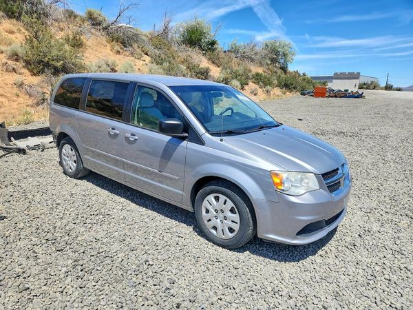 2014 DODGE GRAND CARAVAN SE