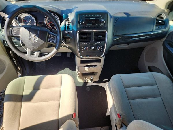 2014 DODGE GRAND CARAVAN SE