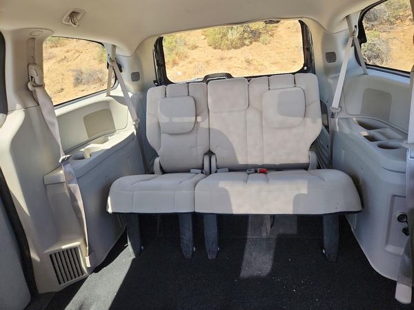 2014 DODGE GRAND CARAVAN SE