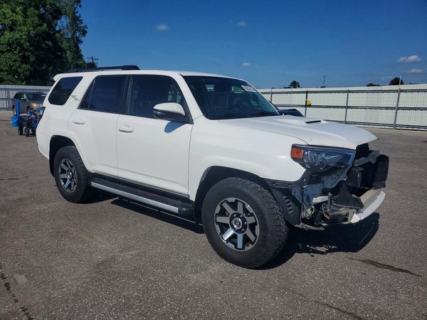 2019 TOYOTA 4RUNNER
