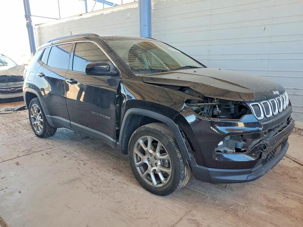 2022 JEEP COMPASS LATITUDE LUX 4X4