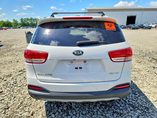 2016 KIA SORENTO EX