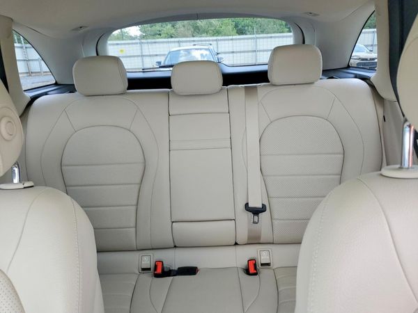 2019 MERCEDES-BENZ GLC