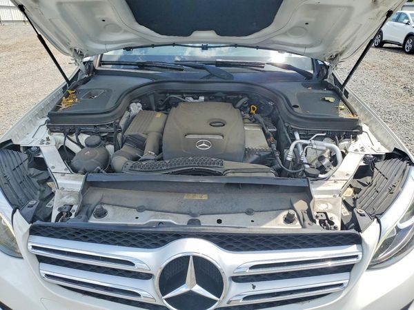 2019 MERCEDES-BENZ GLC