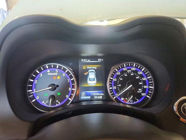 2015 INFINITI Q50