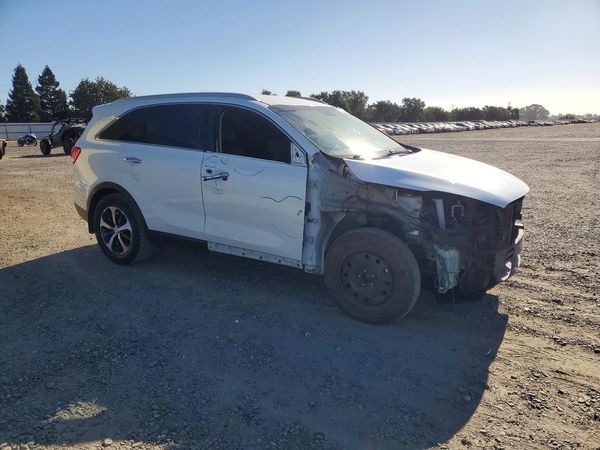2017 KIA SORENTO