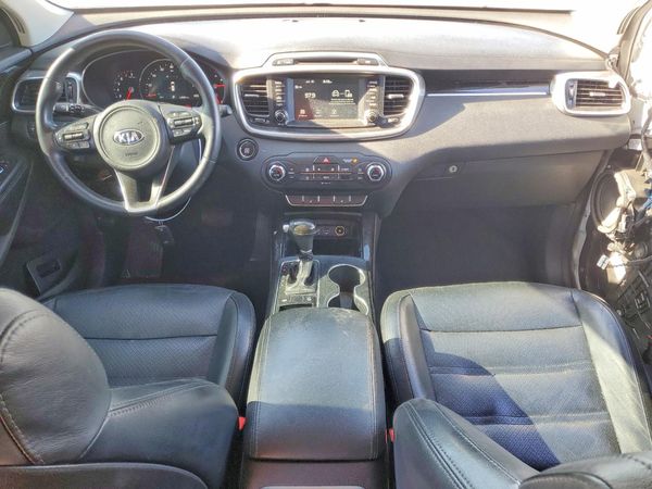 2017 KIA SORENTO