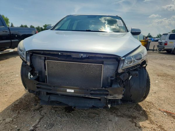 2016 KIA SORENTO L / LX
