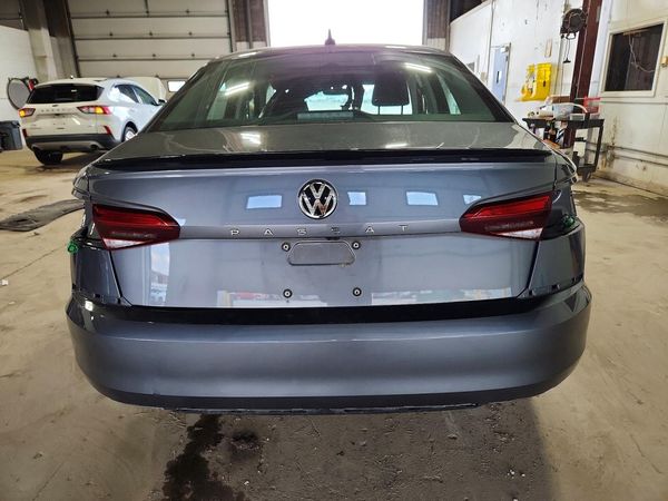 2020 VOLKSWAGEN PASSAT R-Line — DIRR