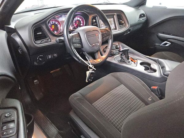2023 DODGE CHALLENGER SXT