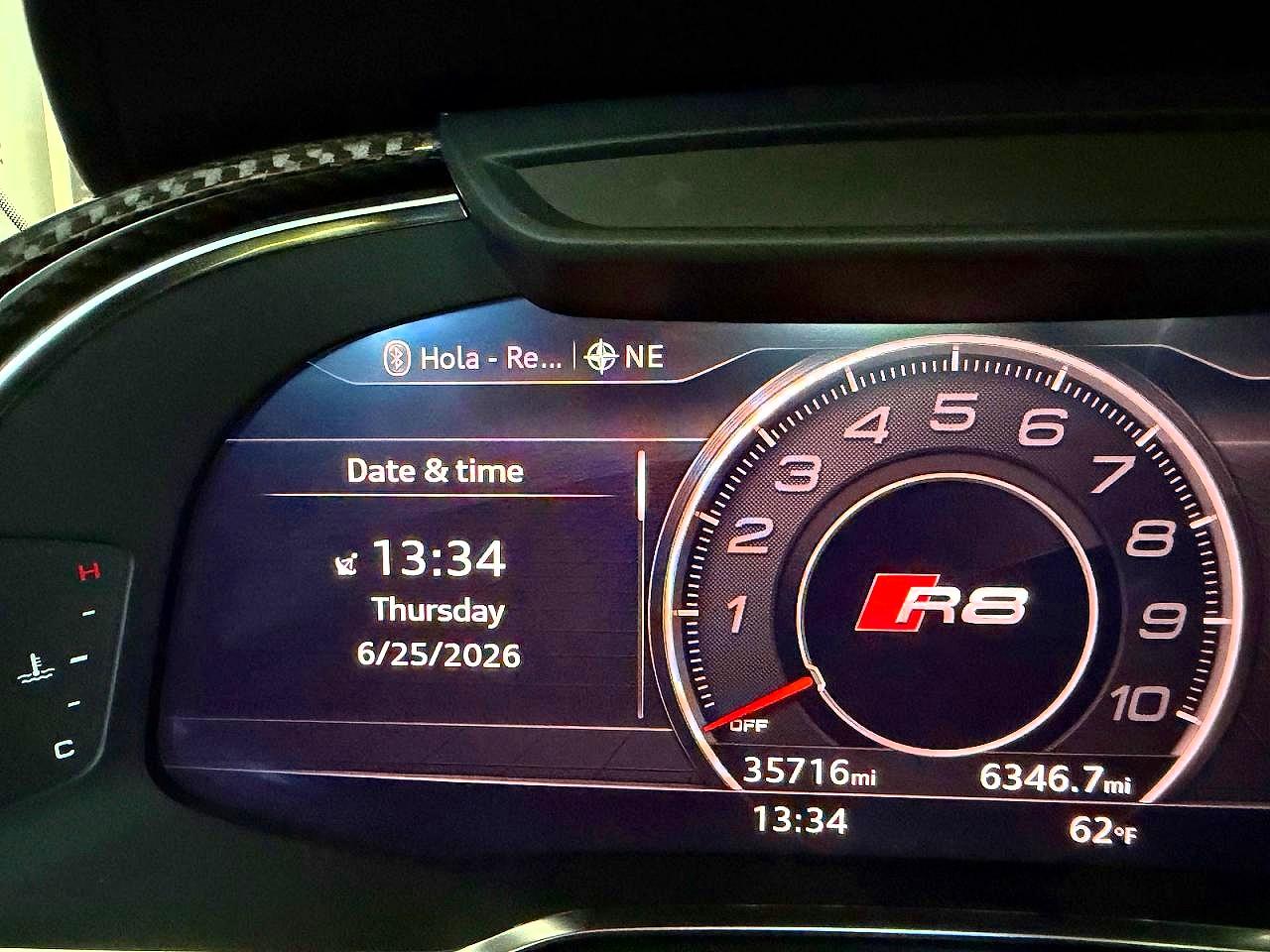 2017 AUDI R8 V10
