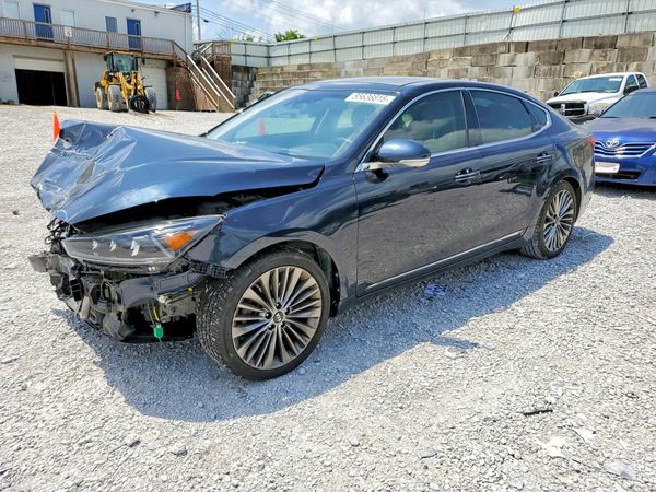 2017 KIA CADENZA