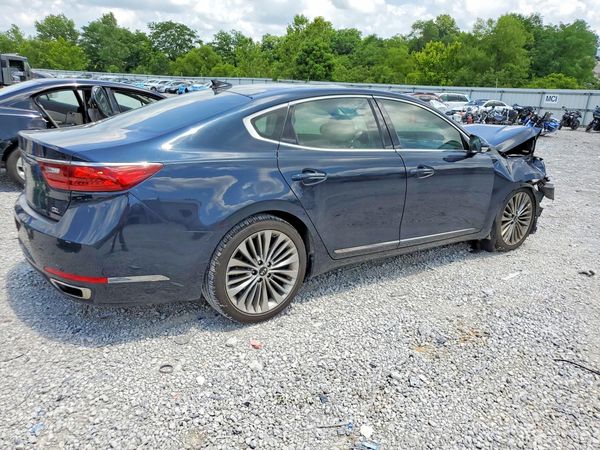 2017 KIA CADENZA