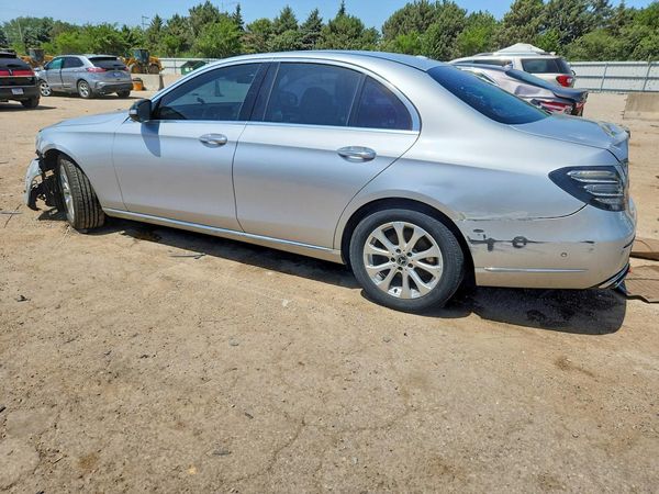 2017 MERCEDES-BENZ E E300-4M