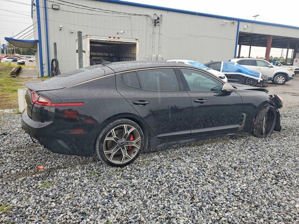 2019 KIA STINGER GT