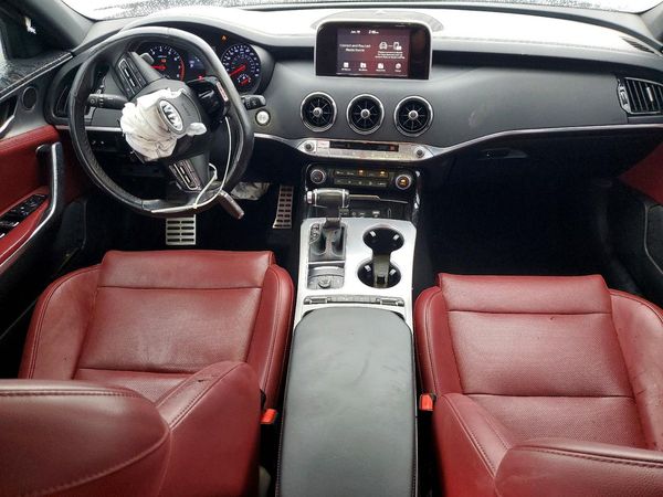 2019 KIA STINGER GT