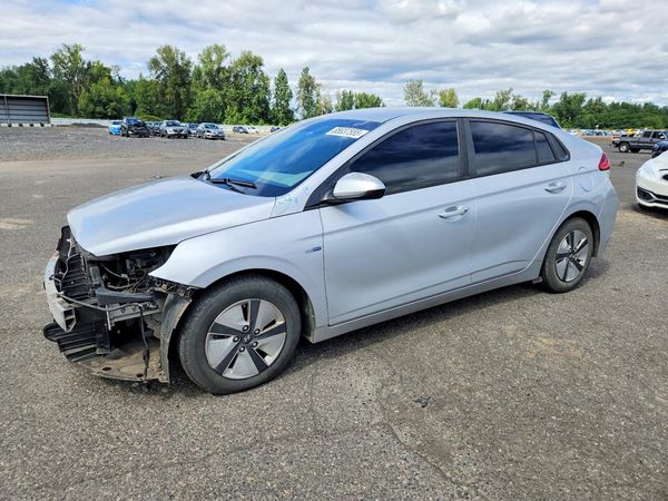 2018 HYUNDAI IONIQ Blue (HEV)
