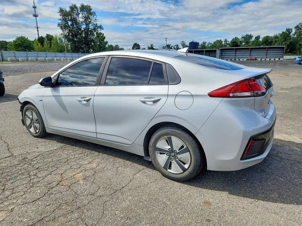 2018 HYUNDAI IONIQ Blue (HEV)