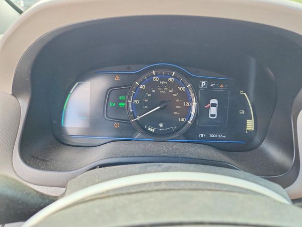 2018 HYUNDAI IONIQ Blue (HEV)