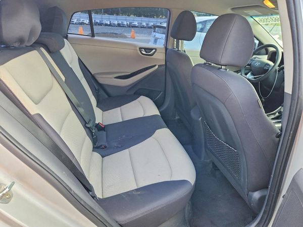 2018 HYUNDAI IONIQ Blue (HEV)