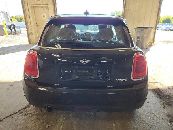 2017 MINI COOPER