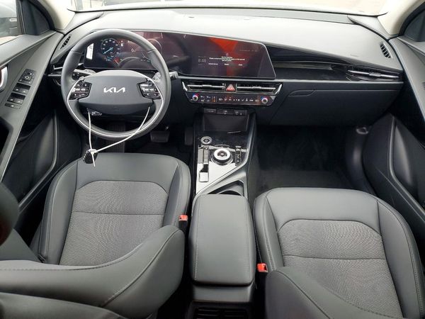 2026 KIA NIRO