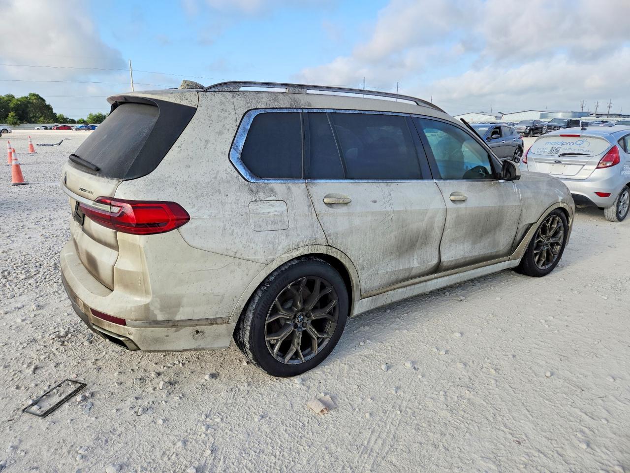2019 BMW X7 xDrive50i