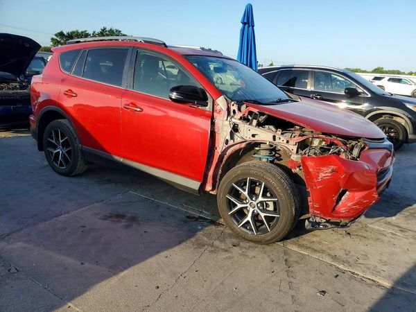 2017 TOYOTA RAV4 SE