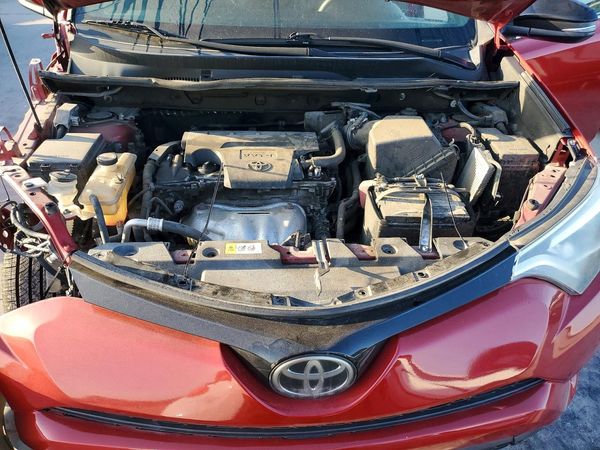 2017 TOYOTA RAV4 SE