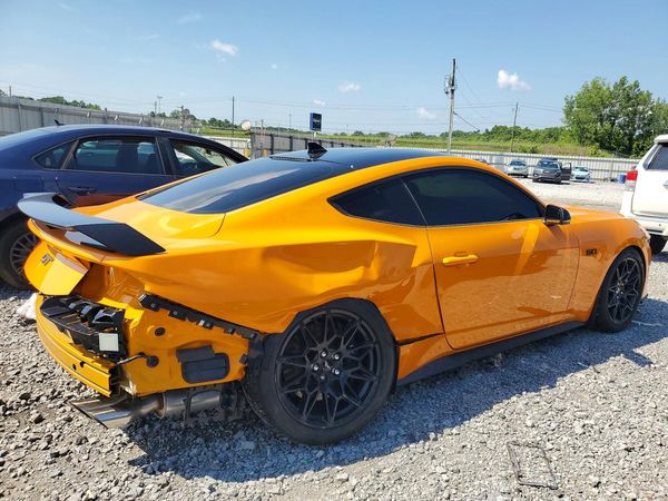 2026 FORD MUSTANG GT