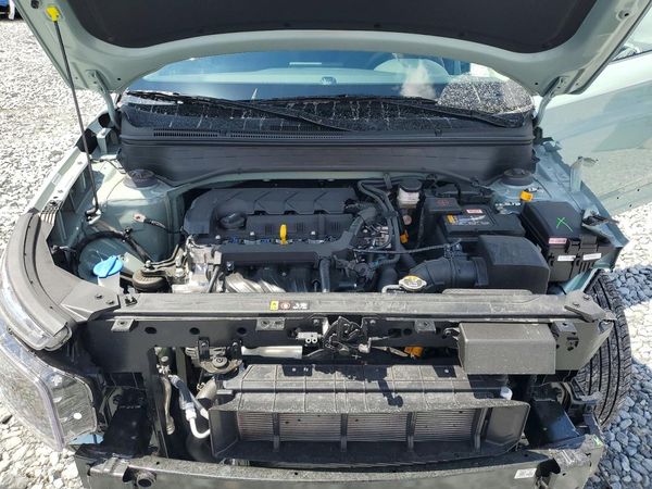 2026 HYUNDAI VENUE SEL, SEL w/ 2-Tone Roof