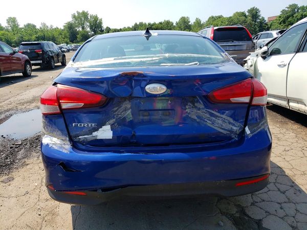 2018 KIA FORTE