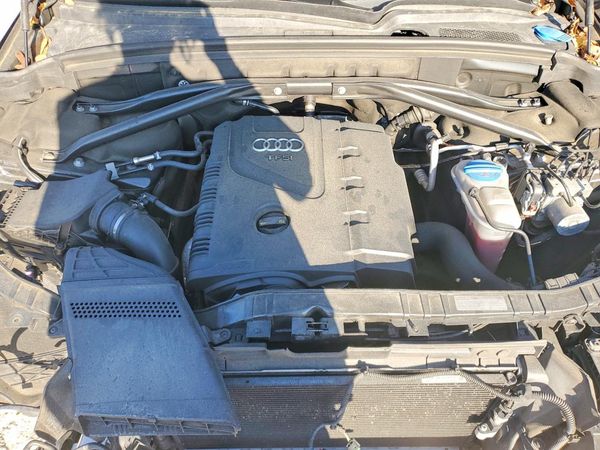 2017 AUDI Q5 quattro Premium Plus