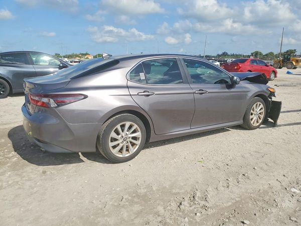 2023 TOYOTA CAMRY