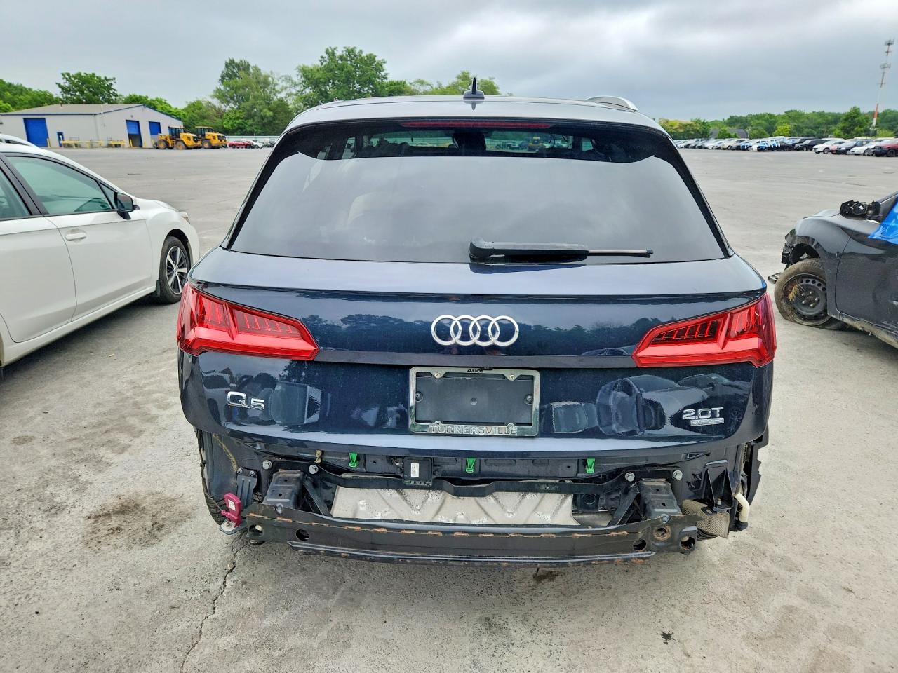 2018 AUDI Q5 quattro Premium Plus