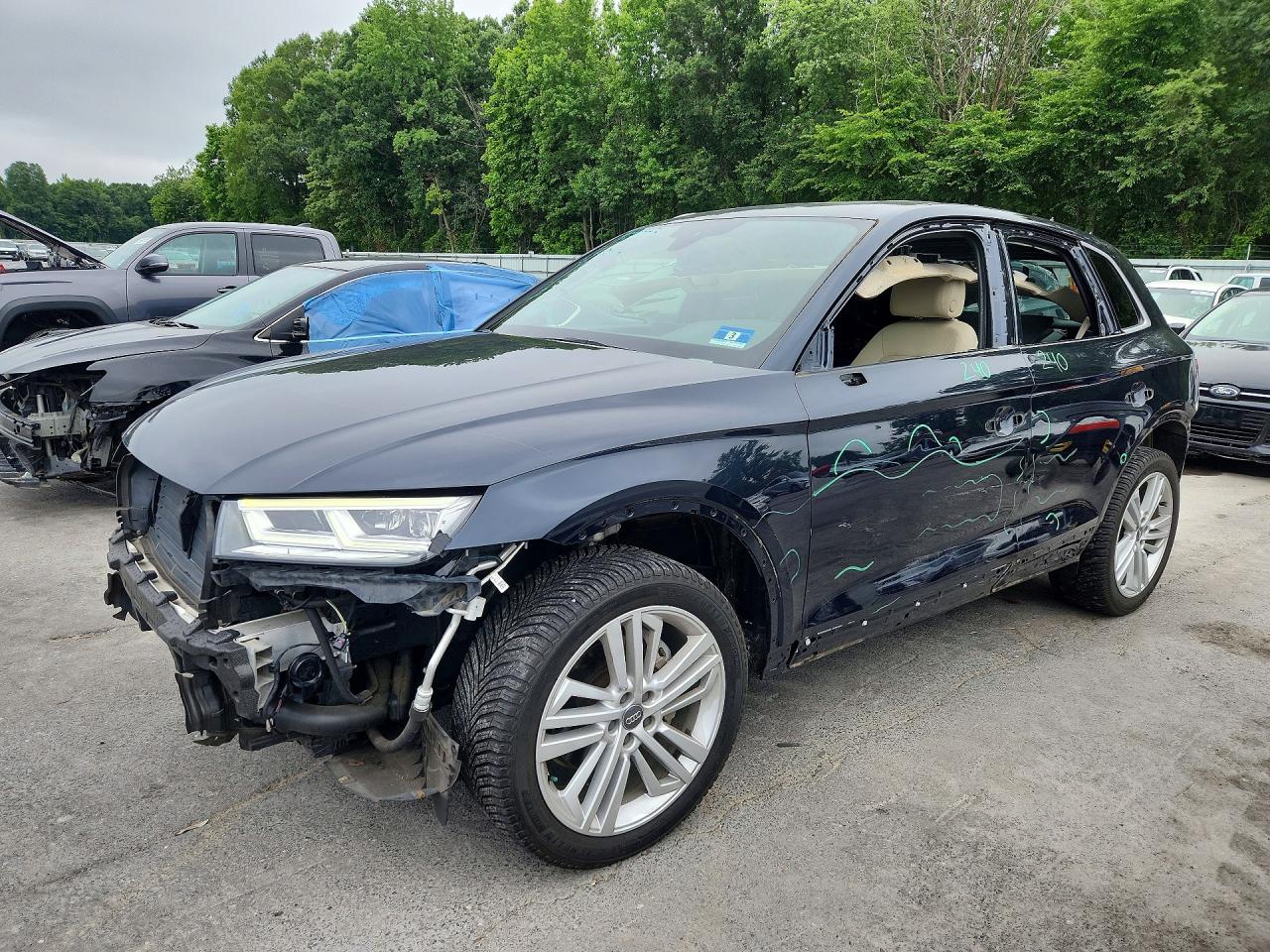 2018 AUDI Q5 quattro Premium Plus