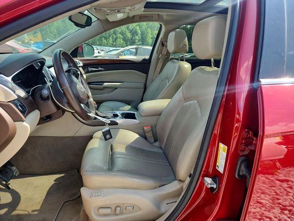 2013 CADILLAC SRX Luxury