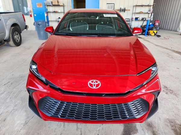 2025 TOYOTA CAMRY