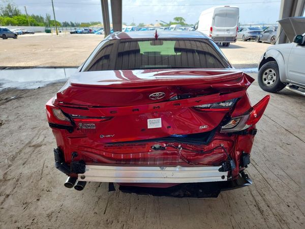 2025 TOYOTA CAMRY