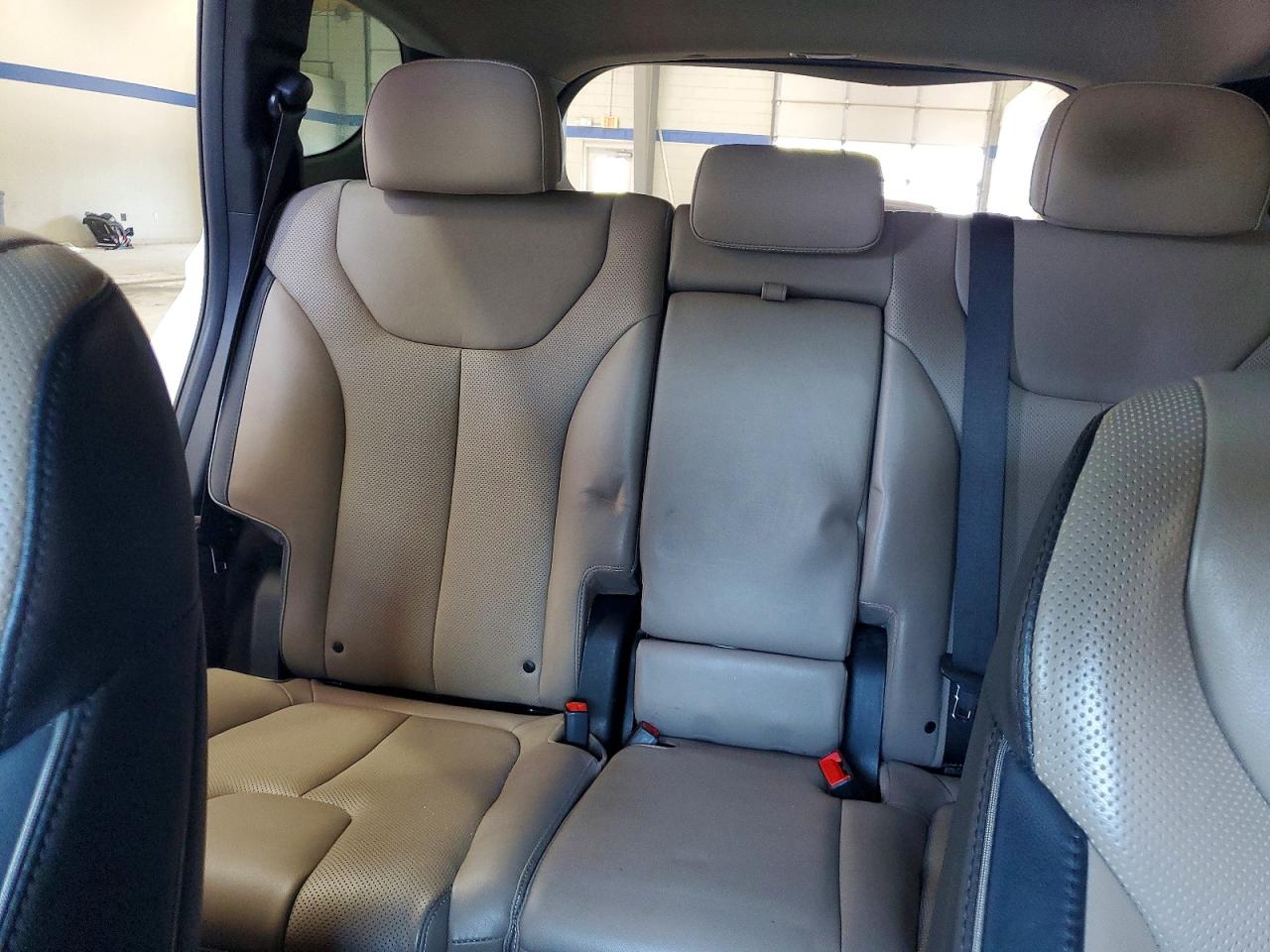 2021 HYUNDAI SANTA FE SEL w/ Premium Pkg