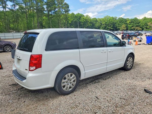 2017 DODGE GRAND CARAVAN SE