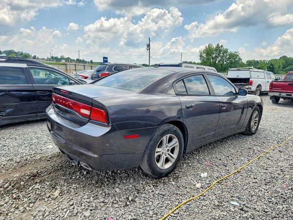 2013 DODGE CHARGER
