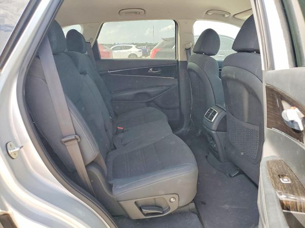 2020 KIA SORENTO L, LX, S